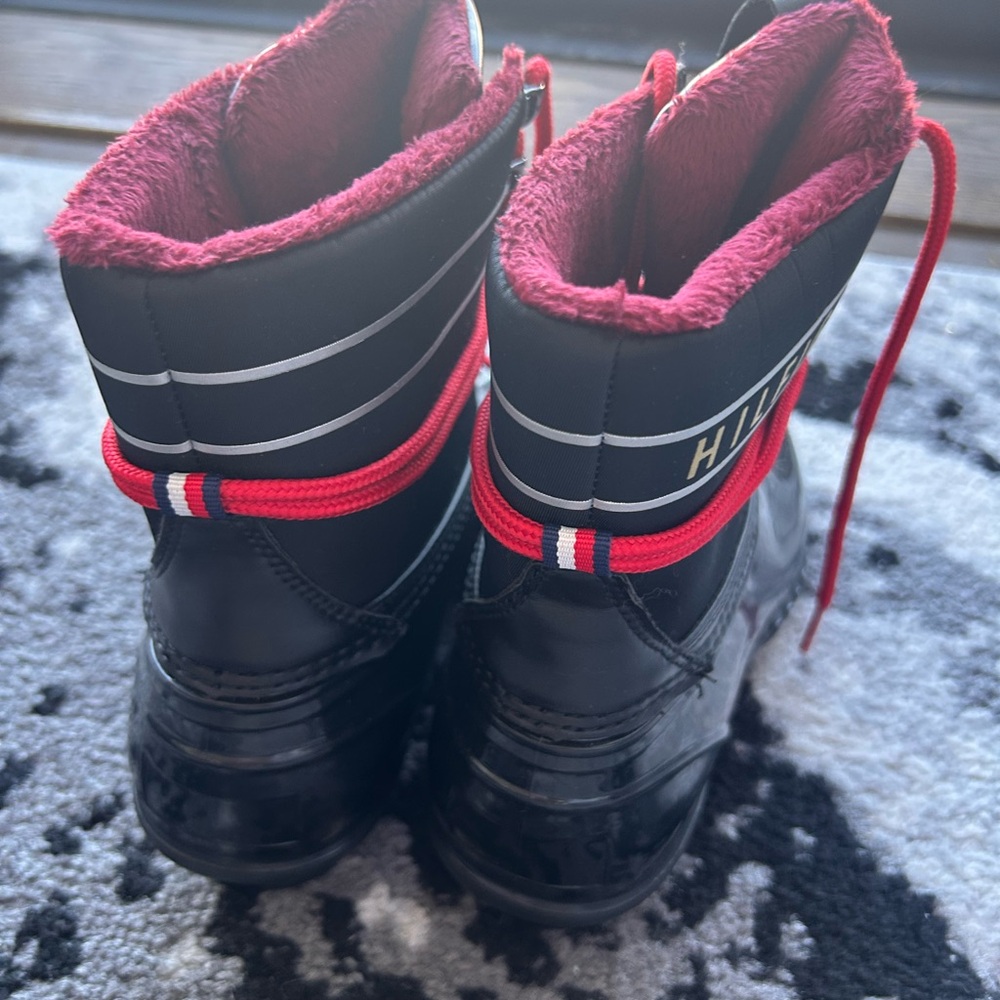 Tommy Hilfiger Black and Red Winter Boots